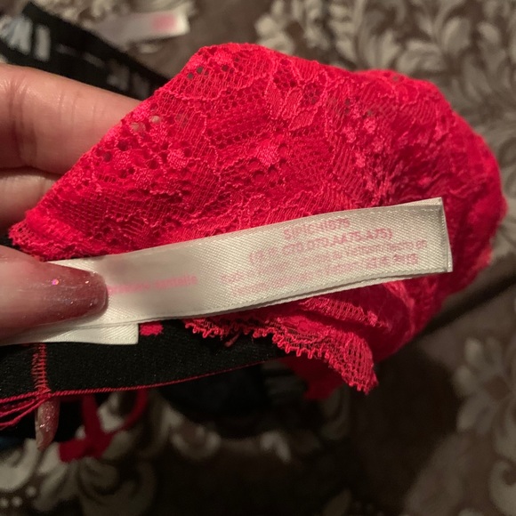 2 PINK from V Secret lace bralettes - Picture 4 of 5
